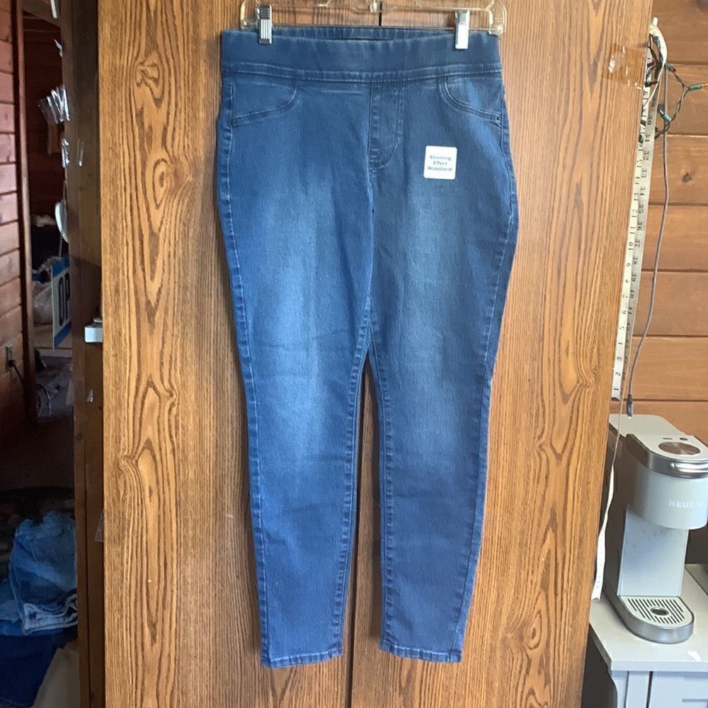 💥3/20💥 Old Navy Super Skinny Mid Rise Jeans Sz 6P NWOT